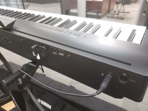 Roland FP-30X-BK with Stand and padded bag 2