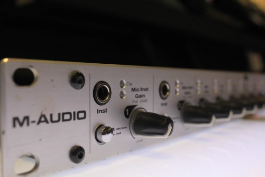 M-Audio - FAST TRACK U 8R 2