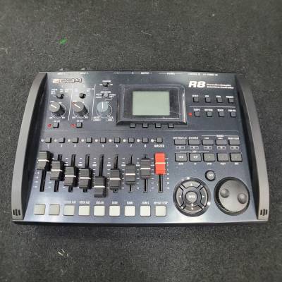 Gear Hunter | Zoom - R8 ZOOM