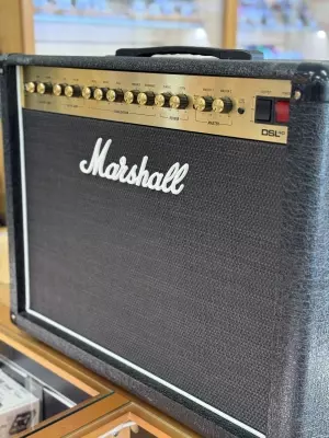 Marshall DSL40CR Tube Combo Amp 3