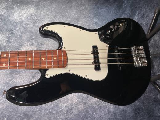 Fender Player J-Bass PF Black 2