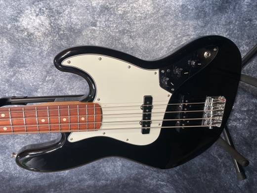Fender Player J-Bass PF Black 3