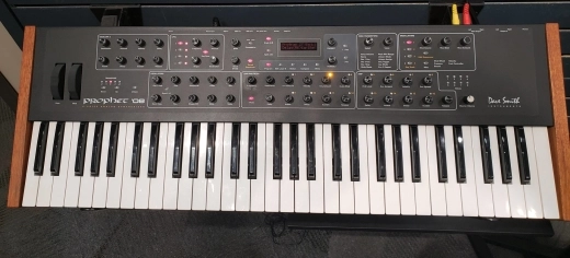 Dave Smith Instruments Prophet 08 Analog Synthesizer