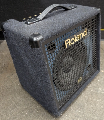 Roland KC-60 Keyboard Amplifier 2