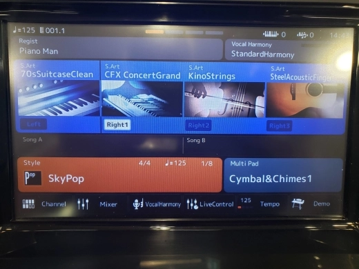Yamaha Genos Arranger Workstation 2
