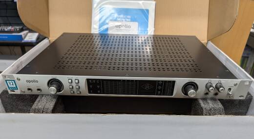 Universal Audio Apollo Quad Thunderbolt 3 / Firewire Audio Interface