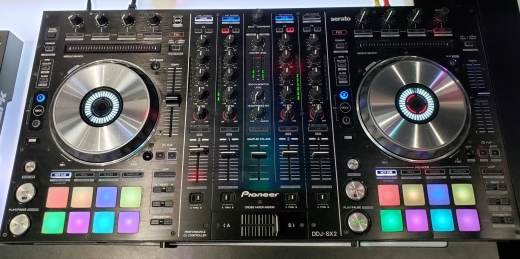 Gear Hunter | Pioneer DDJ-SX2 DJ Controller For Serato DJ Pro