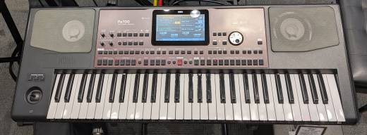 Korg PA-700 61-Key Arranger Workstation With Touchscreen