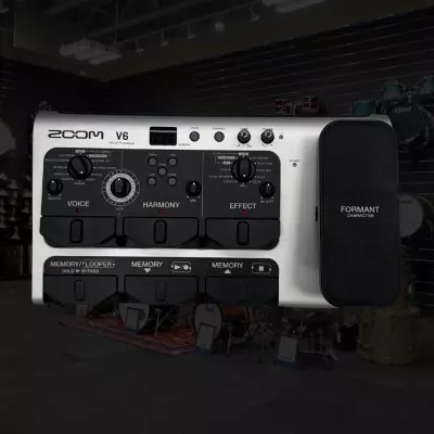 Zoom - V6 ZOOM