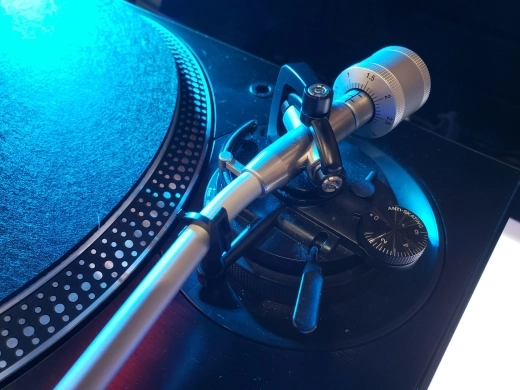 Pioneer PLX-1000 Direct Drive Turntable 2