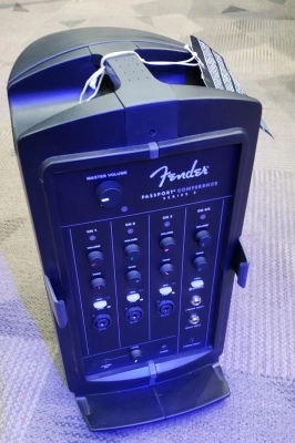 FENDER PASSPORT CONFERENCE - SINGLE SPEAKER 2