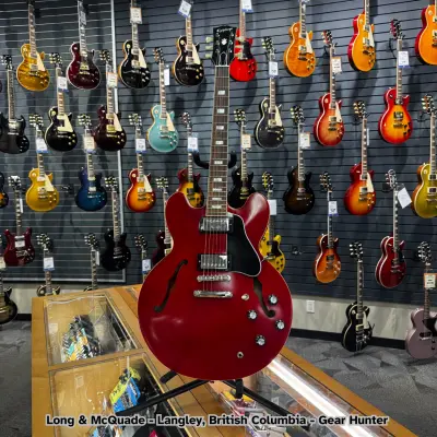 Epiphone 1962 ES-335 Reissue Electric Guitar with Hardshell Case - Sixties Cherry