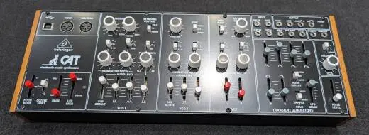 Behringer CAT Paraphonic Synthesizer
