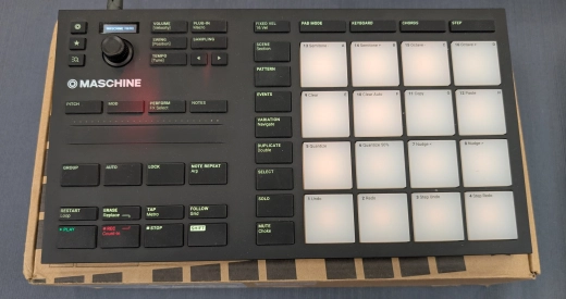 Native Instruments MIKRO MK3 Groove Controller for Maschine Software