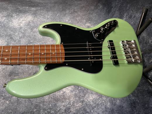Fender DLX Active J-Bass V - SFP 2