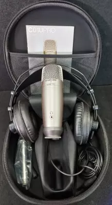Samson C01U Pro Pack Podcaster Kit