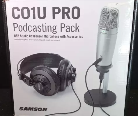 Samson C01U Pro Pack Podcaster Kit 2