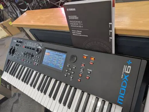 Yamaha MODX6+ Performance Synthesizer 2