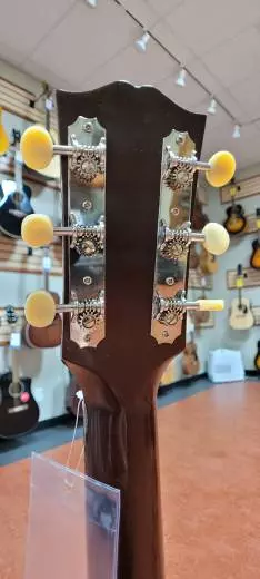 Gibson 1942 Banner J-45 2