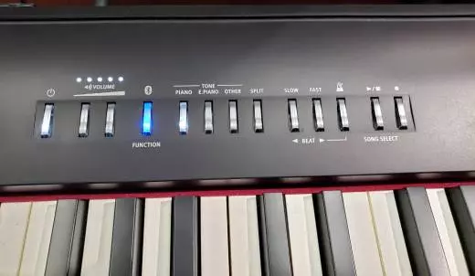 Roland - FP-30-BK digital piano with bag 3