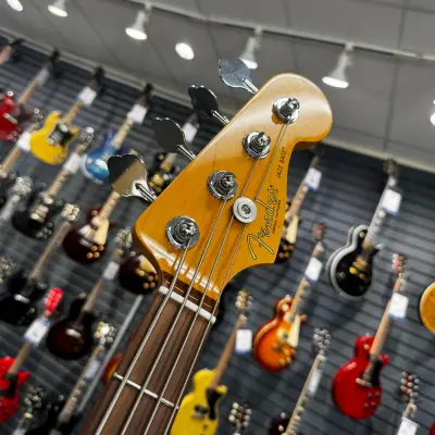 Fender American Professional II Jazz Bass, Rosewood Fingerboard - Black 2