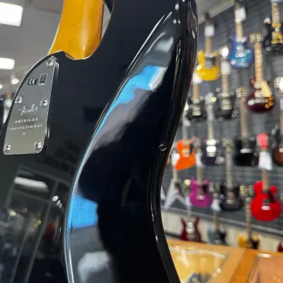 Fender American Professional II Jazz Bass, Rosewood Fingerboard - Black 2