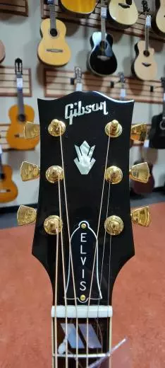Gibson Elvis Presley Dove - Ebony 2
