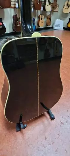 Gibson Elvis Presley Dove - Ebony 2