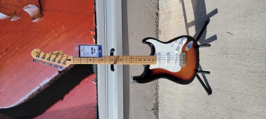 Fender Player Strat MN 3 Tone Sunburst