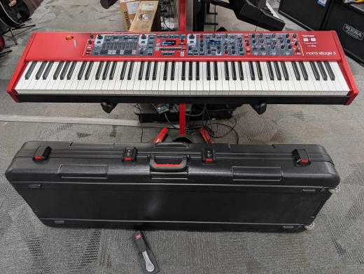 Nord Stage 3 88 Stage Piano + Flight Case + Music Rest