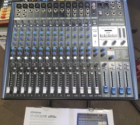 PreSonus Studiolive AR16C Mixer/Audio Interface/Recorder