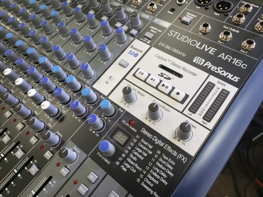 PreSonus Studiolive AR16C Mixer/Audio Interface/Recorder 2