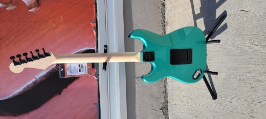 Fender Boxer Strat HH RW Sherwood Green Metallic 4