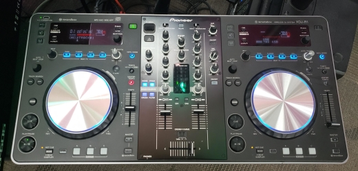 2025-25 秋冬新作  ハイブランドの Hunter Gear | Player CD/USB/DJ All-In-One XDJ-R1 Pioneer DJ機材