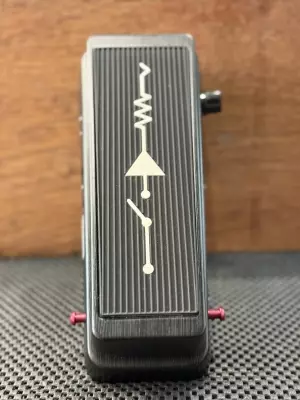 Dunlop C.A.E WAH 3