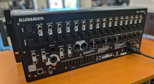 Allen & Heath QU-PAC Digital Mixer 2