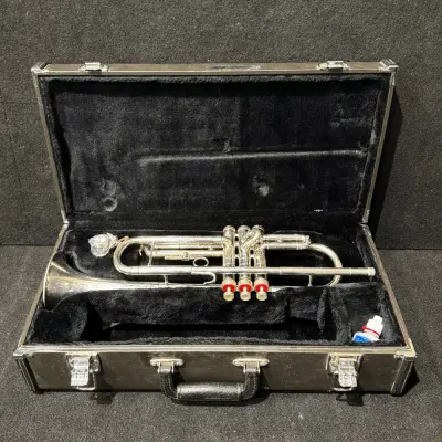 CONN 8-B VINTAGE SILVER PLATED TRUMPET
