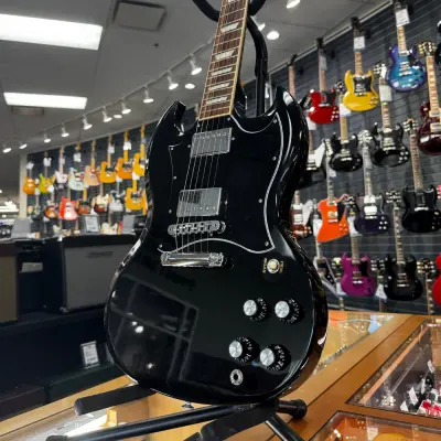 Gibson SG Standard Electric Guitar Ebony 2