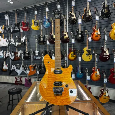 EVH Wolfgang WG Standard QM, Baked Maple Fingerboard - Transparent Amber