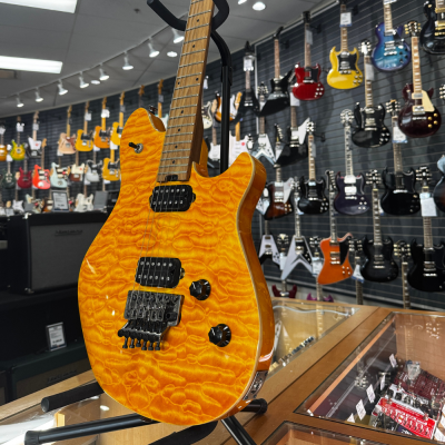 EVH Wolfgang WG Standard QM, Baked Maple Fingerboard - Transparent