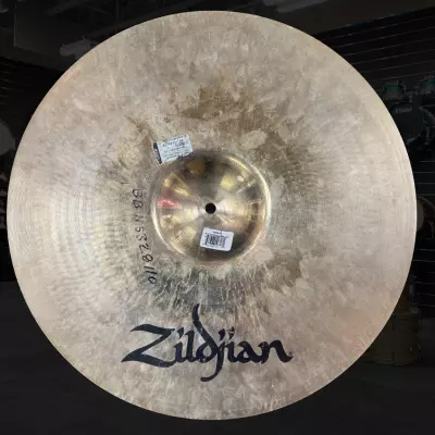 Zildjian A Custom 18 Inch Crash Cymbal 2