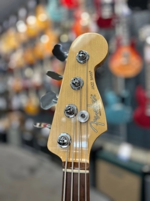 Fender AM Jazz Bass Pearl Blizzard 2