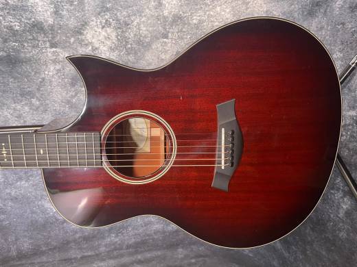 Taylor Guitars - 526CE STD 3