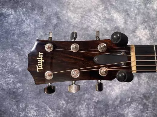 Taylor Guitars - 526CE STD 2