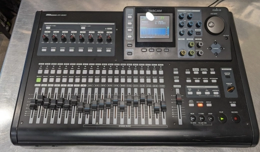 Tascam DP-32SD 32-Track Portastudio Recorder