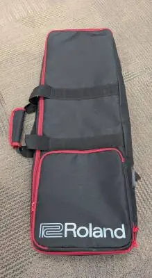 Roland GO Piano 61 w/ Bag 2