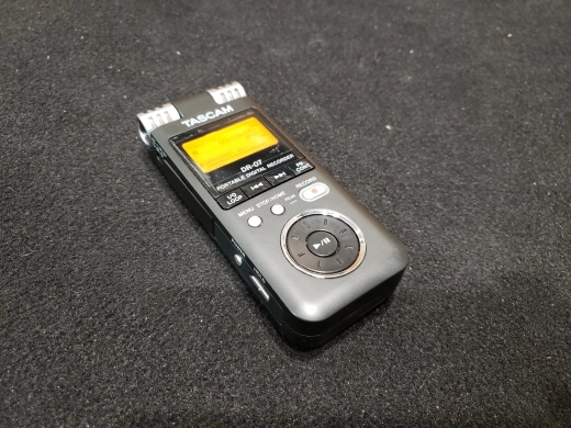 Tascam DR-07 Digital Audio Recorder 2