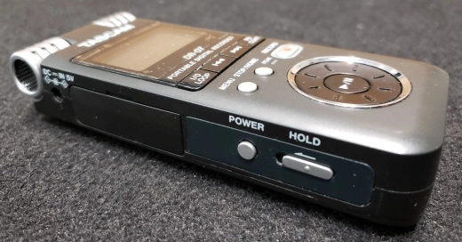 Tascam DR-07 Digital Audio Recorder 4