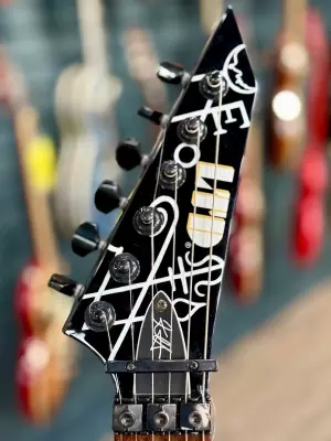 ESP Guitars - LKHDEMONLH 3