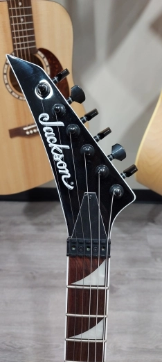 Jackson Guitars - 291-6433-585 3